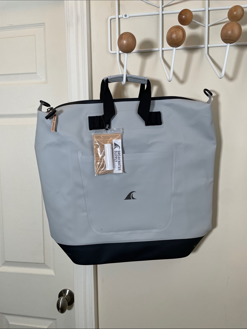 Breakwater Supply NWT Waterproof Tote Bag - Grey - Black
